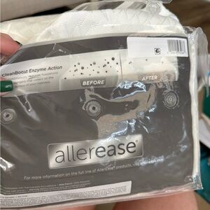 AllerEase Mattress Protector - White king size